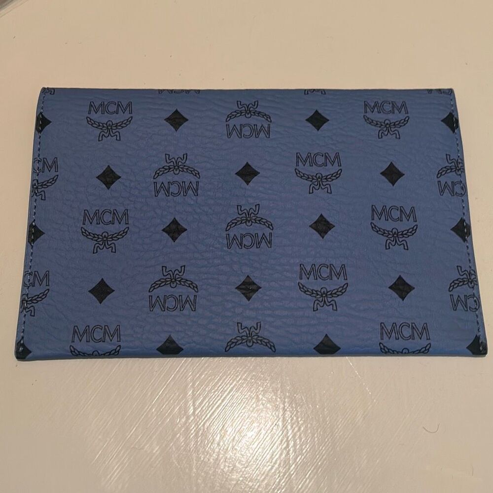 MCM Foldover Flap Envelope Clutch Blue Black Logo Monogram Print Pouch Bag NEW - Picture 2 of 8